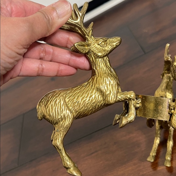 Vintage Mid Century Brass 3 Reindeer Pillar Candle Holder - Picture 5 of 12